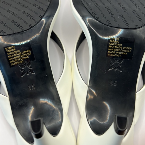 BCBGeneration Sandals size 6.5 in EUC - Picture 5 of 7